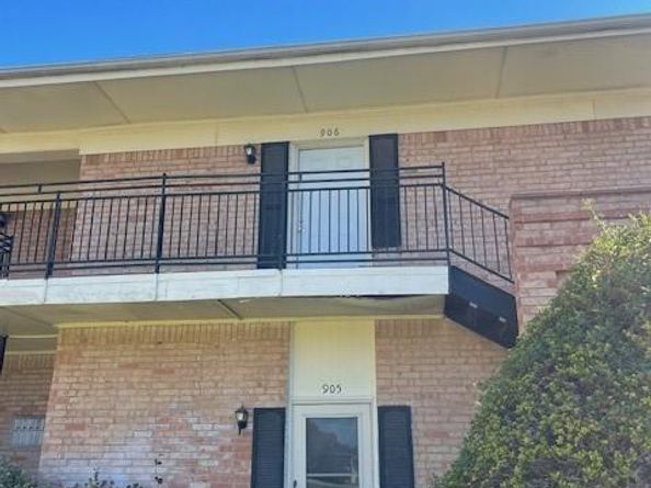 5051  Ridglea Lane  906, Fort Worth Texas 76116