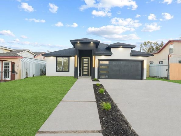 1420  Morrell Avenue , Dallas Texas 75203