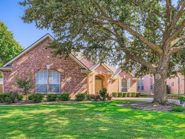 2029  Fleming Drive , McKinney Texas 75072