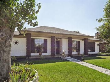 102 E Ridgegate Drive 