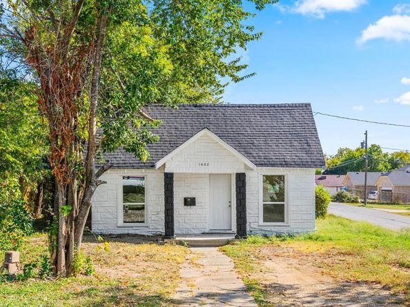 1802  Fordham Road , Dallas Texas 75216