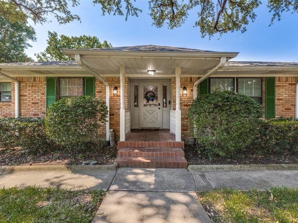 1722  14th Place , Plano Texas 75074