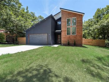 1318  Nokomis Avenue 