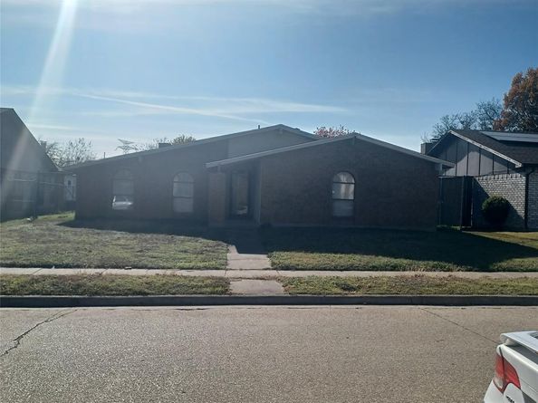 7614  Ashcrest Lane , Dallas Texas 75249