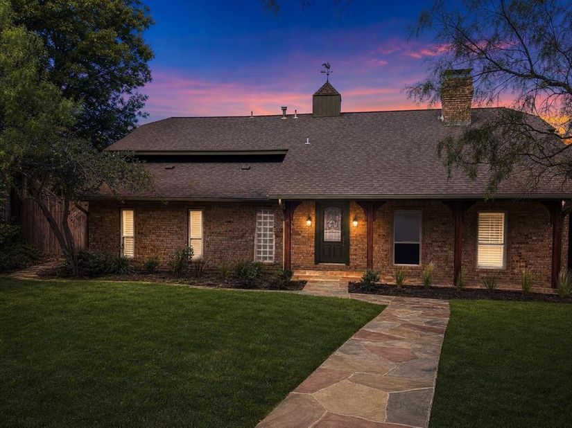 3210  Cortez Court W, Irving Texas 75062