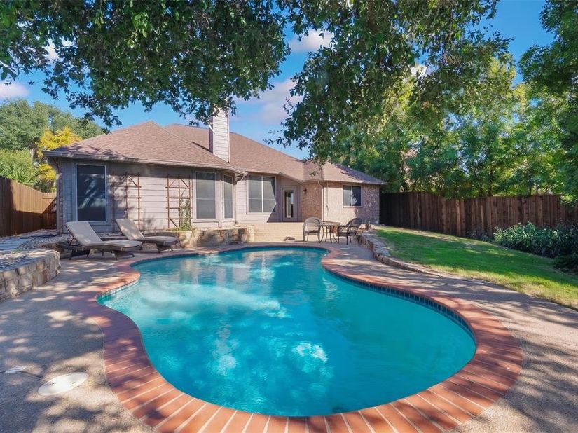 7905  Klamath Mountain Road , Fort Worth Texas 76137