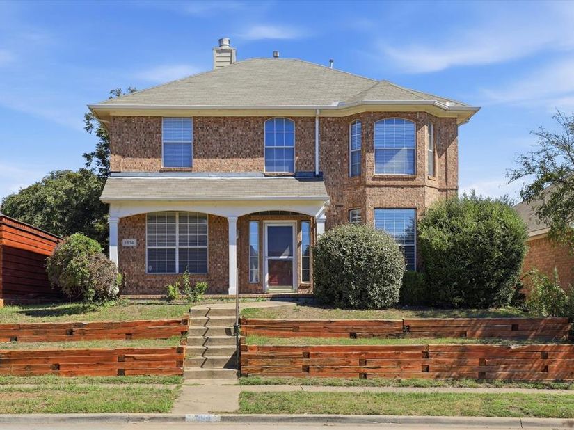 1814  Oak Bend Lane , Garland Texas 75040