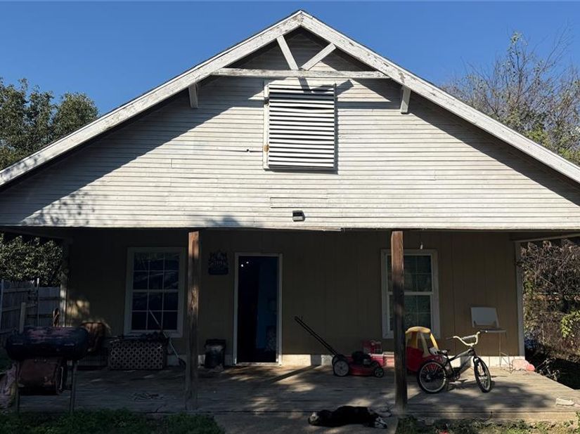 2419  Britton Drive , Dallas Texas 75216