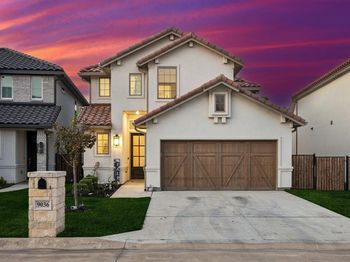9036  Lakeside Drive 