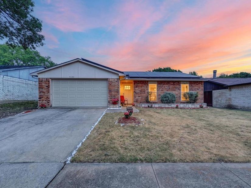7131  Nutmeg Lane , Dallas Texas 75249