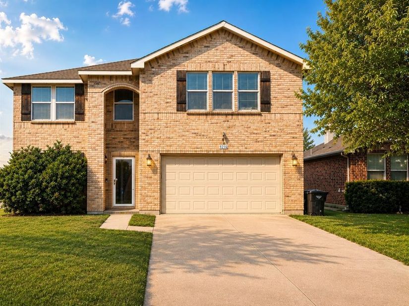 9216  Old Clydesdale Drive , Fort Worth Texas 76123