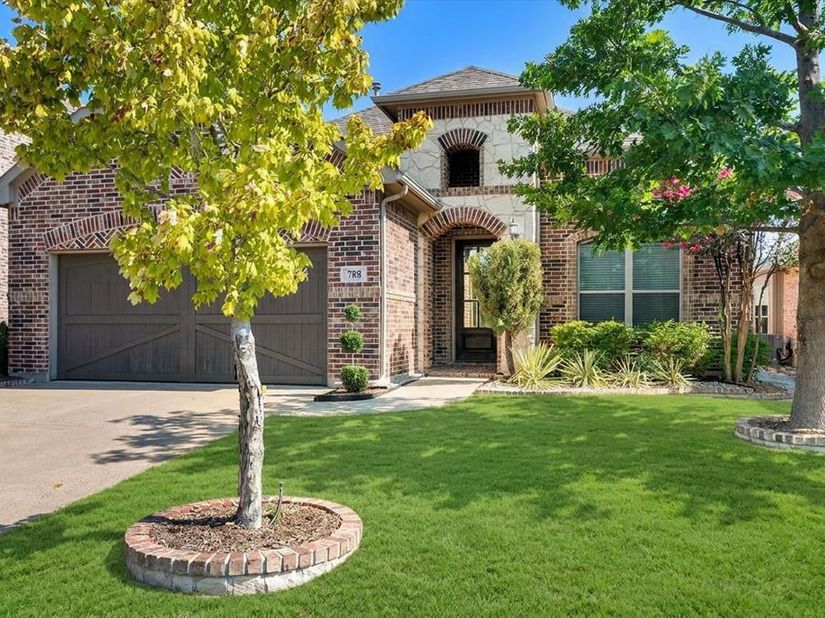 788  Bordeaux Drive , Rockwall Texas 75087