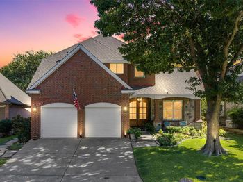 2005  Hillcrest Court 