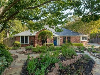 624  Arbor Court 