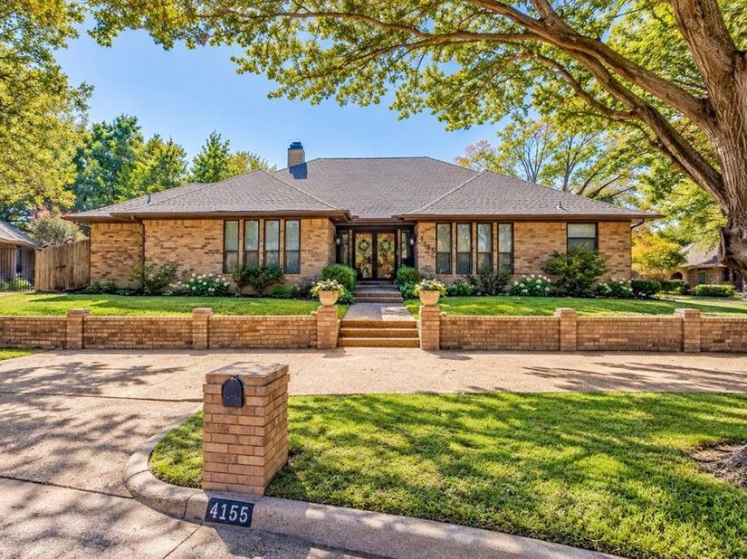 4155  Church Park Court , Fort Worth Texas 76133