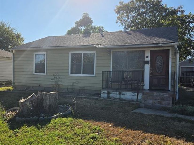 2129  Saturn Road , Garland Texas 75041