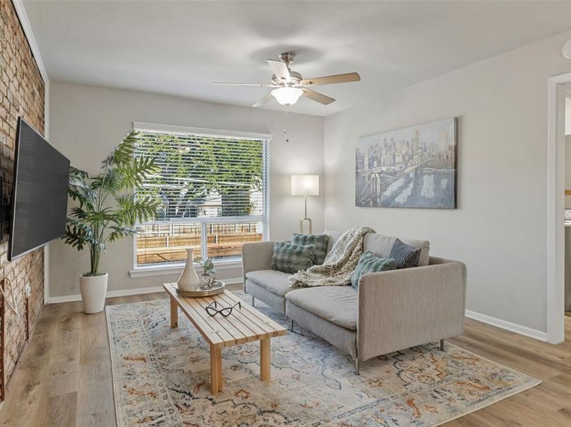 4340  Cedar Springs Road  206, Dallas Texas 75219
