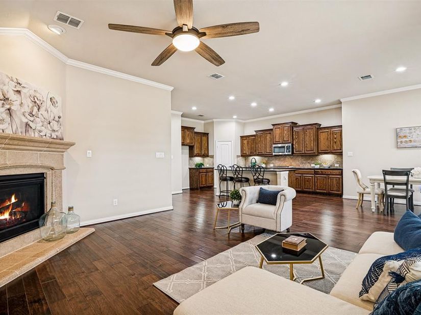 8303  Lake Valley Court , Rowlett Texas 75089