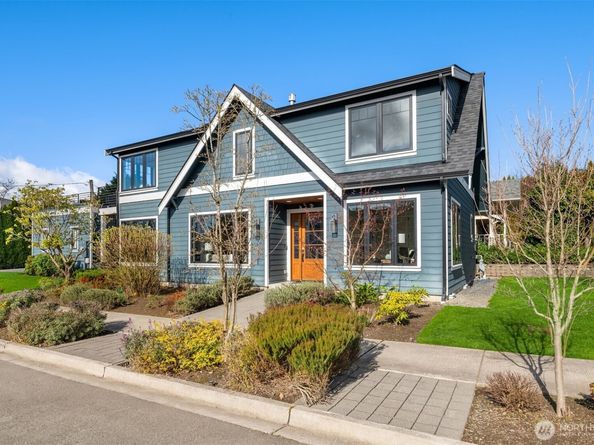 1231 4th Street W, Kirkland WA 98033