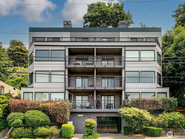 1028 Lakeview Boulevard E 8, Seattle WA 98102