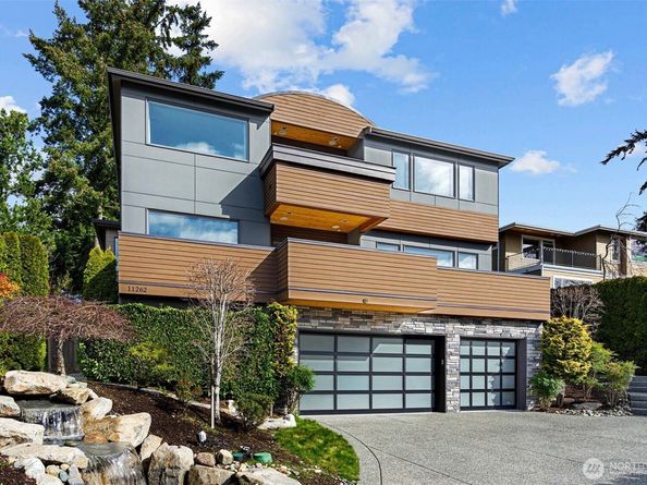 11262 SE 34th St, Bellevue WA 98004