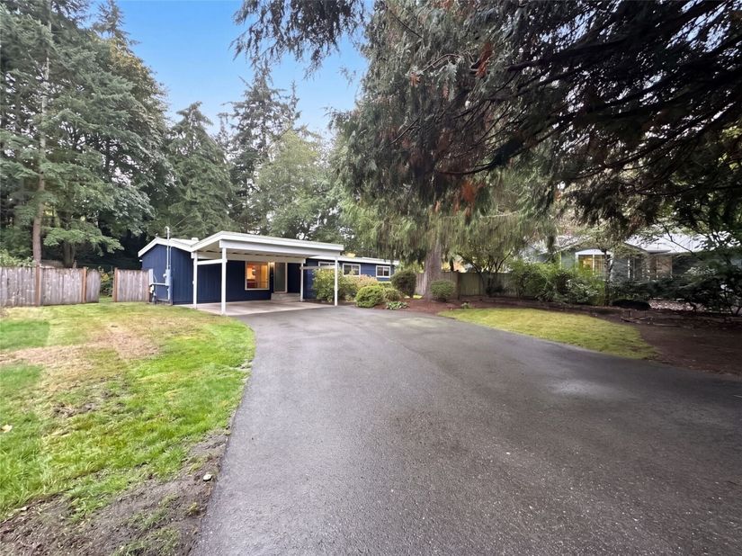 10401 130th Street, Kirkland WA 98034