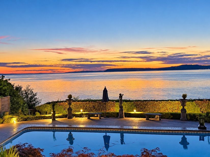 8723 Talbot Road, Edmonds WA 98026