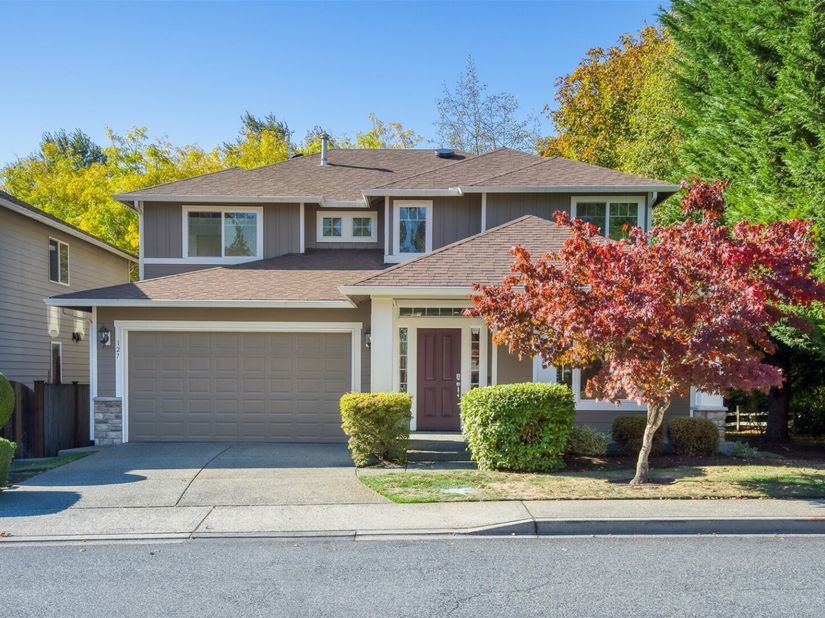 127 Orcas Avenue NE, Renton WA 98059