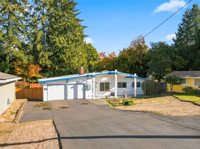 29634 21st Avenue S, Federal Way WA 98003