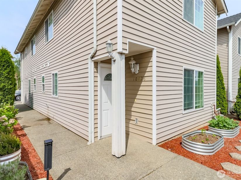 10426 17th Avenue SW 10426, Seattle WA 98146