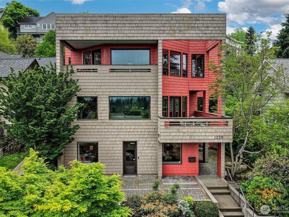 1259 23rd Avenue E, Seattle WA 98112