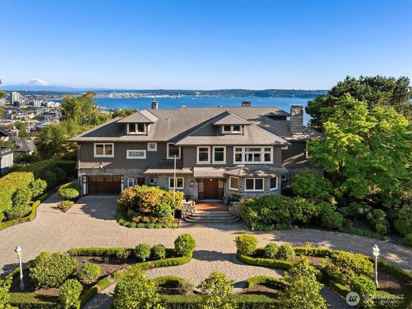 421 W Highland Drive, Seattle WA 98119