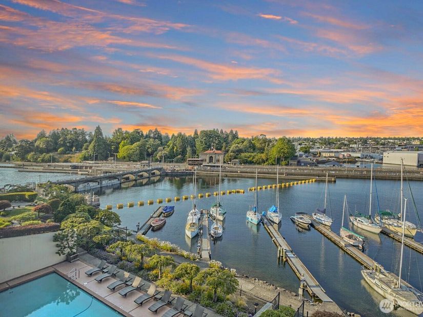 3100 W Commodore Way 305, Seattle WA 98199