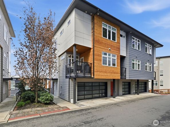 4033 129th Place SE, Bellevue WA 98006