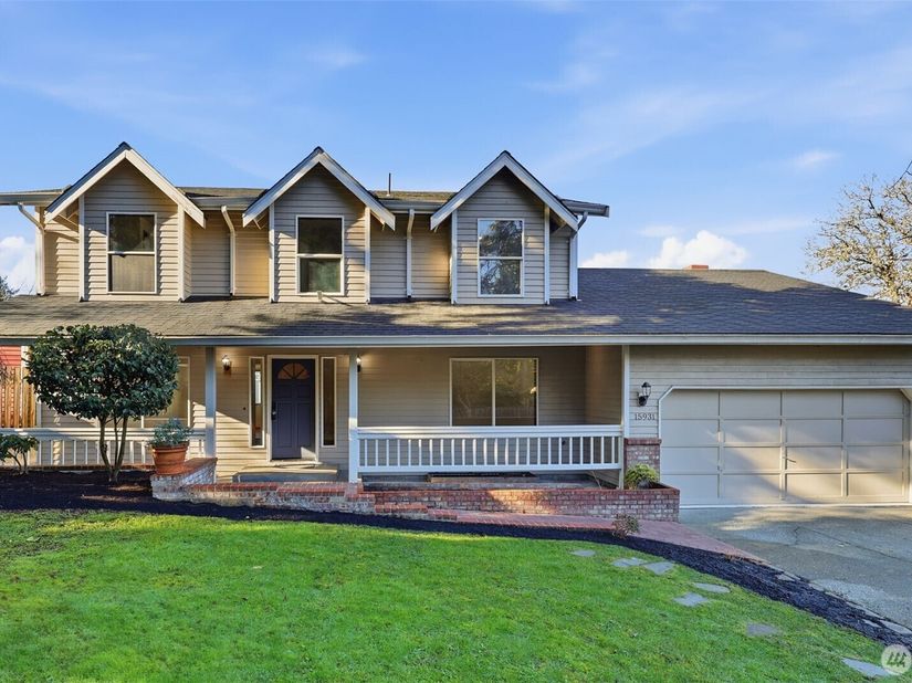 15931 22nd Avenue SW, Burien WA 98166