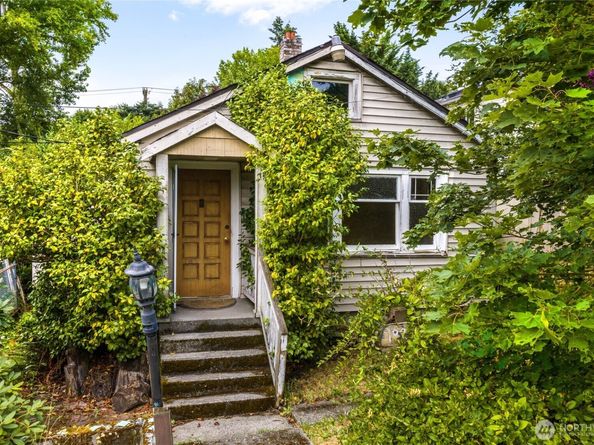 1024 S Director Street, Seattle WA 98108