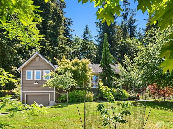 11323 E Riverside Drive, Bothell WA 98011