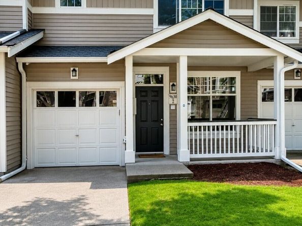 9630 178th Place NE 2, Redmond WA 98052