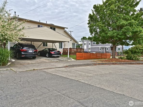 5402 S Cloverdale Street, Seattle WA 98118