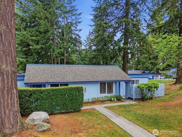 4308 NE Sunset Blvd V3, Renton WA 98059