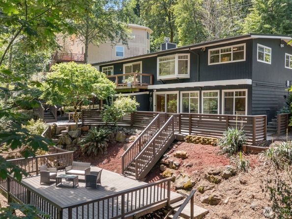 15936 76th Place NE, Kenmore WA 98028