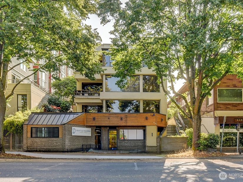 5038 California Avenue SW 1, Seattle WA 98136