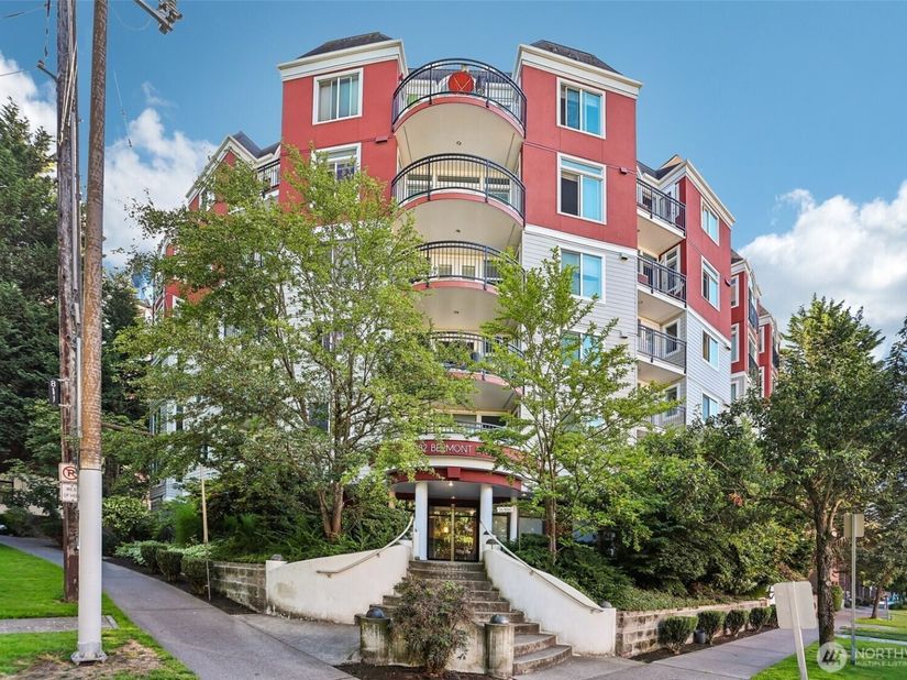 232 Belmont Avenue E 301, Seattle WA 98102