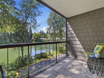 6858 139th Avenue NE