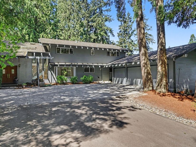2311 185th Place NE, Redmond WA 98052