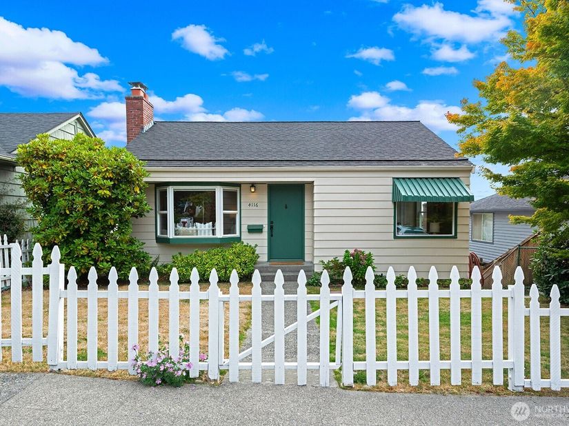 4116 38th Avenue SW, Seattle WA 98126