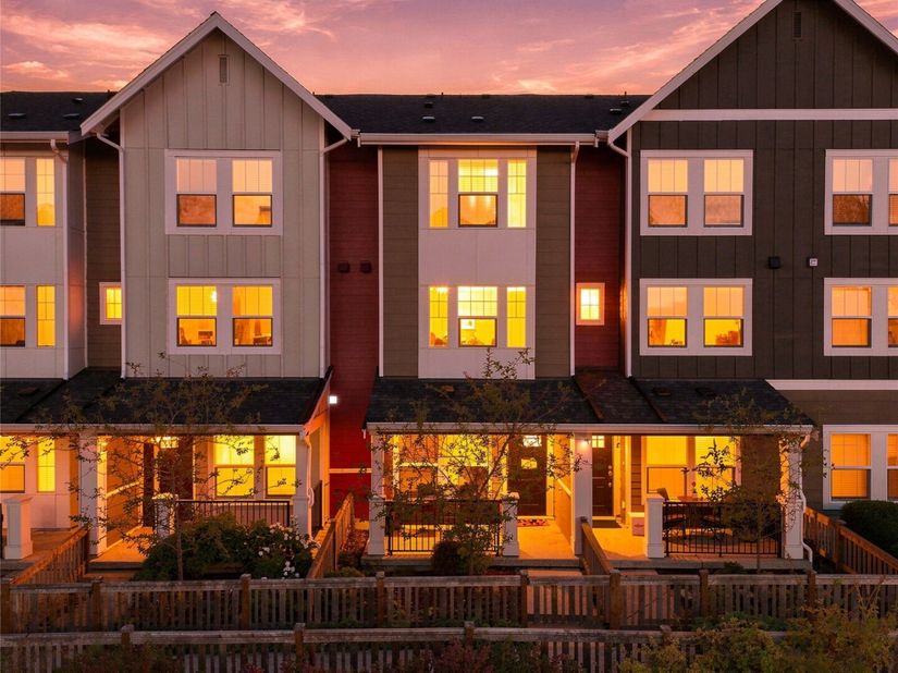 3430 SW Graham Street 903, Seattle WA 98126