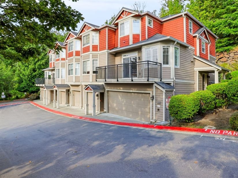 2840 139th Avenue SE 30, Bellevue WA 98005