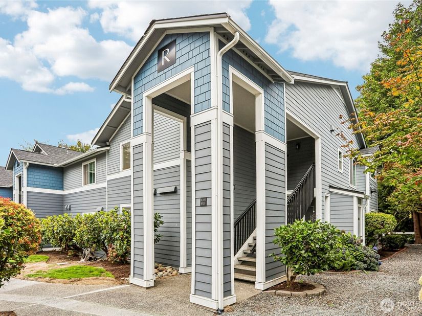 2201 192nd Street SE R205, Bothell WA 98012