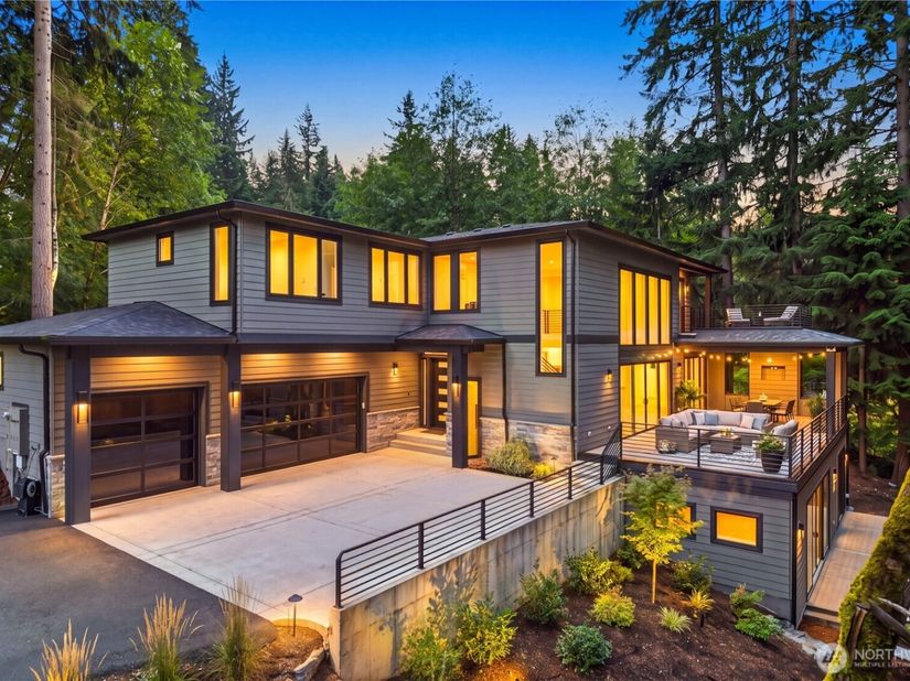 17720 SE 63rd Place, Bellevue WA 98006